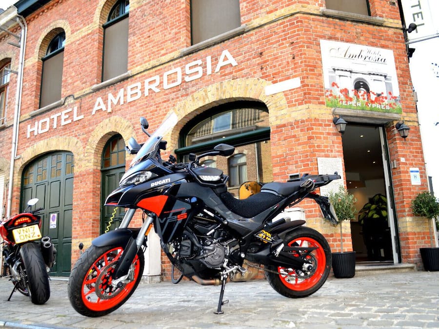 Voorkant van accommodatie