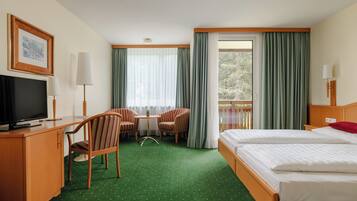 Comfort-Doppelzimmer, Balkon, Bergblick