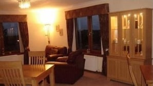 Interior - Ridgeland House (Motherwell)