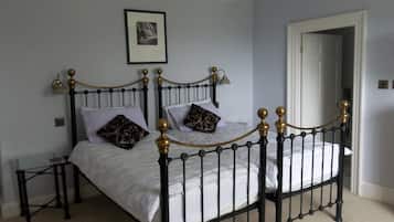 Twin Room, Ensuite (Virtue) | 1 bedroom