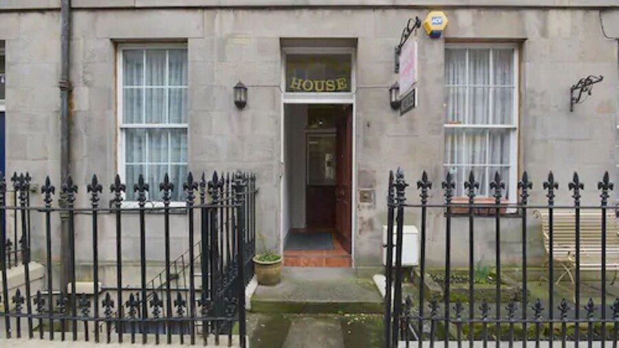 Sakura Edinburgh Guest House