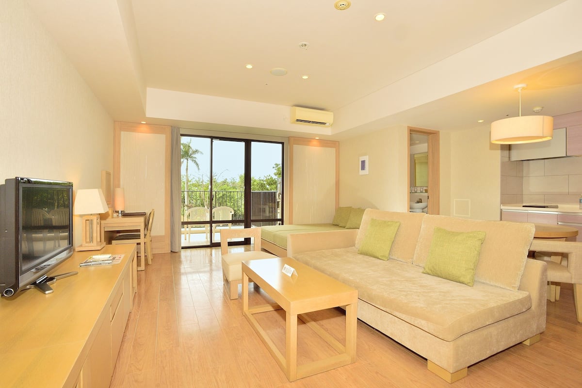 Executive suite, niet-roken (2nd Floor) | Uitzicht op de tuin