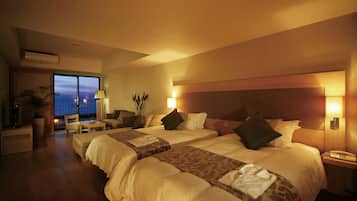 Chăn bông, két bảo mật tại phòng, bàn, bàn ủi/dụng cụ ủi quần áo