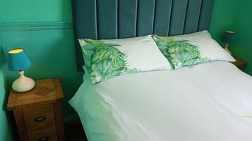 Kamar Double, ensuite