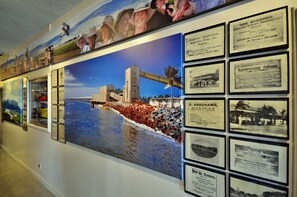 Lobby - Lees Hotel (Ingham)