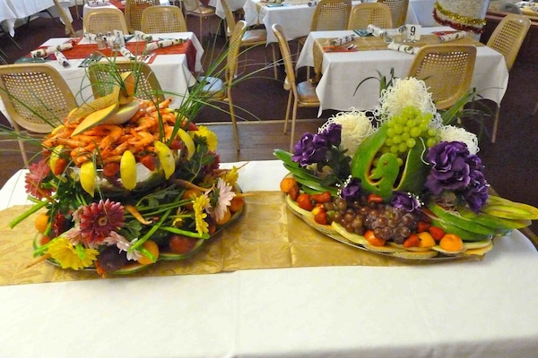 Lunch, dinner served; British cuisine, al fresco dining