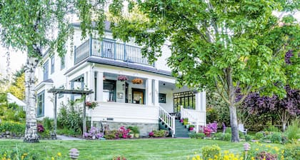 Abigail’s Bed & Breakfast Inn