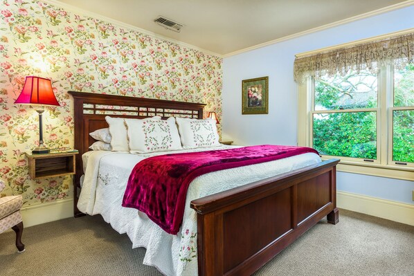 Abigail Adams | Egyptian cotton sheets, premium bedding, pillow-top beds