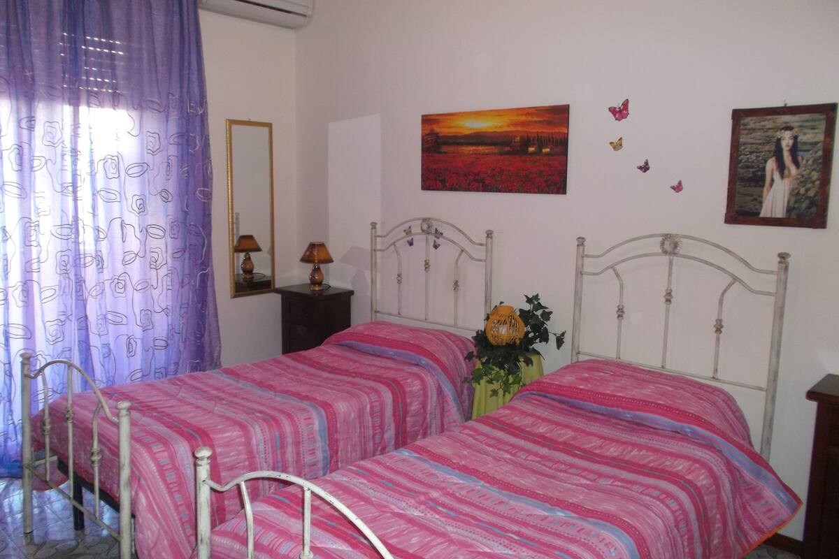 Twin Room, Balcony