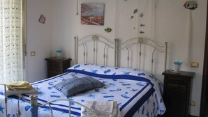 Family Quad Room with Balcony | Balcony - A Casa di Marco (Catania)
