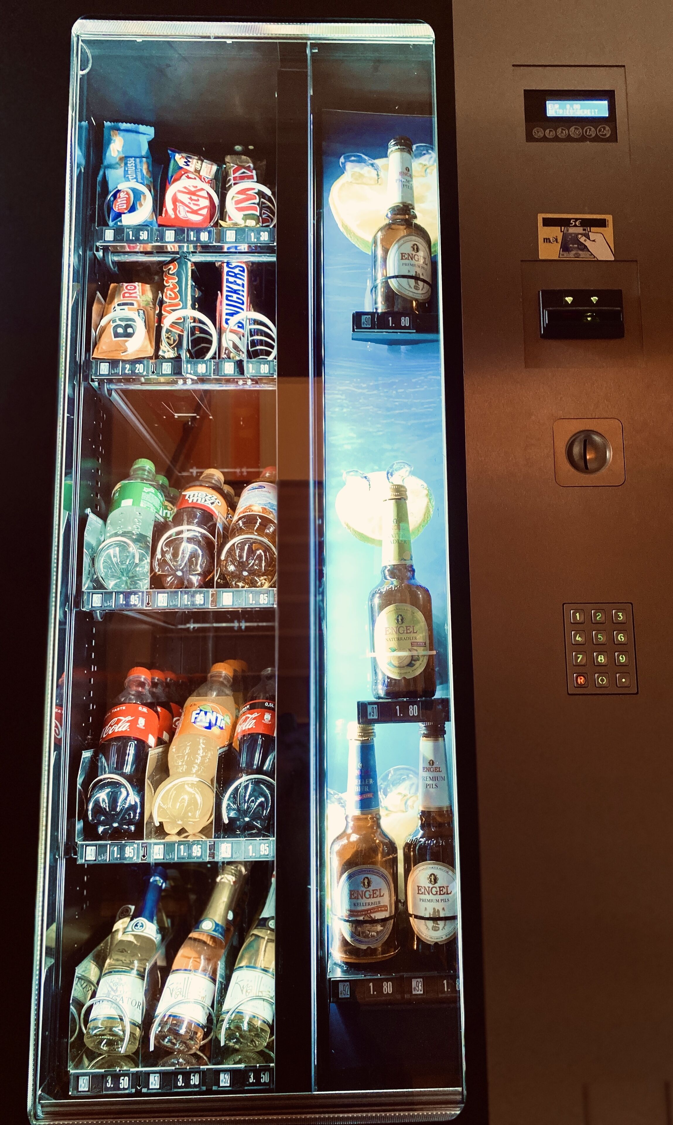 Snack bar