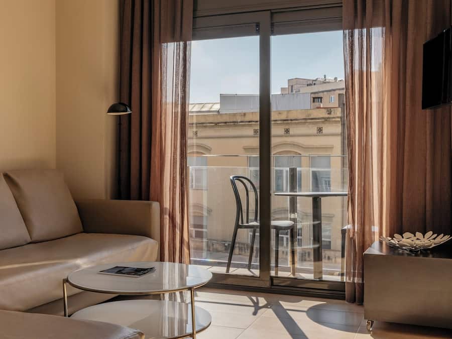 Smart TV 32 pulgadas con canales de televisión digitales