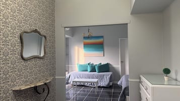Cortinas blackout, sistema de insonorización y wifi gratis