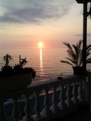 Beach/ocean view