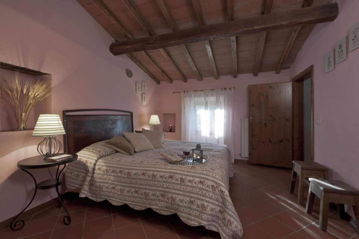 Apartment, 3 Schlafzimmer (Florance) | Bügeleisen/Bügelbrett, kostenloses WLAN, Bettwäsche