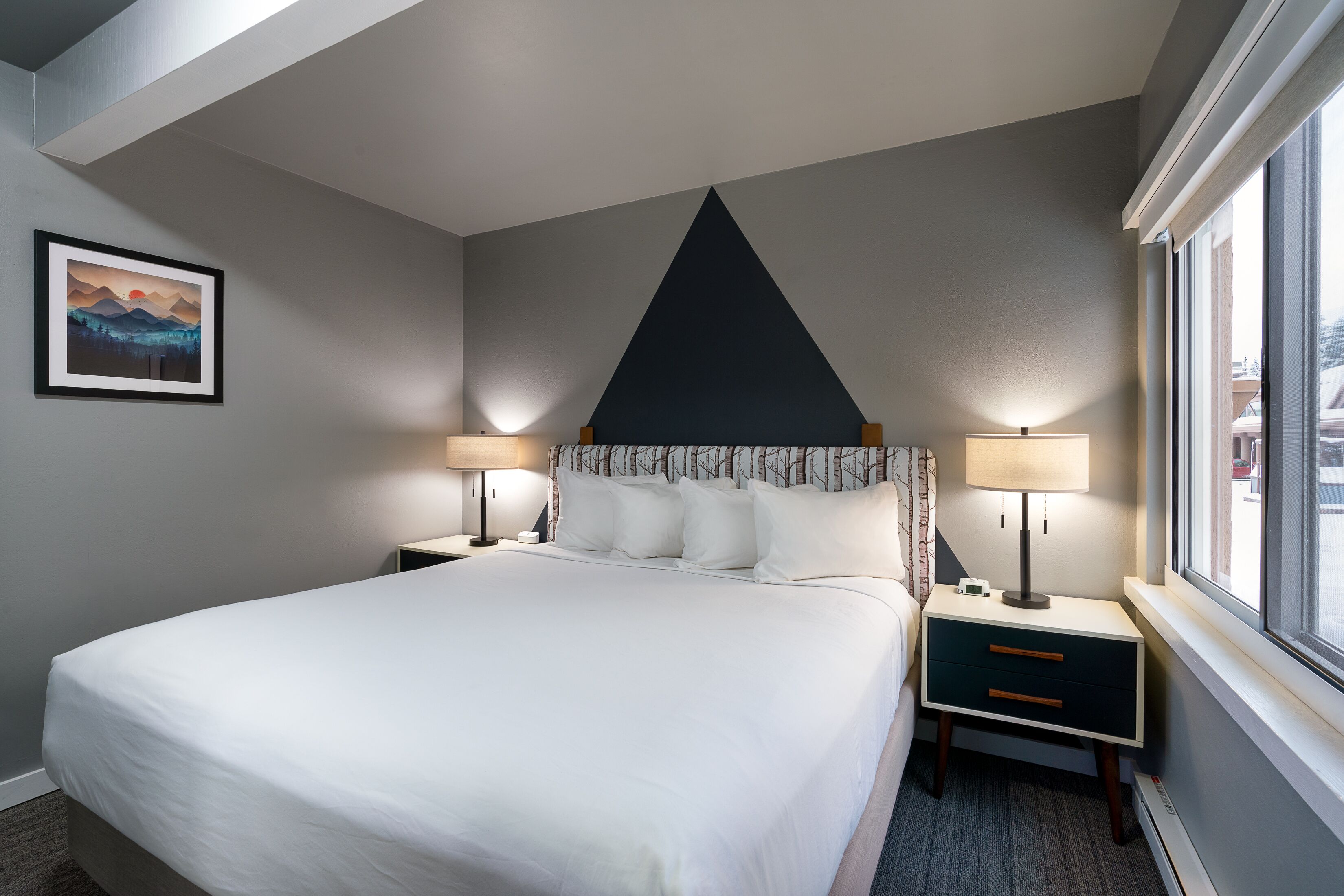 suite, 1 king bed, fireplace (king fireplace suite) | blackout curtains, iron/ironing board, free wifi, bed sheets