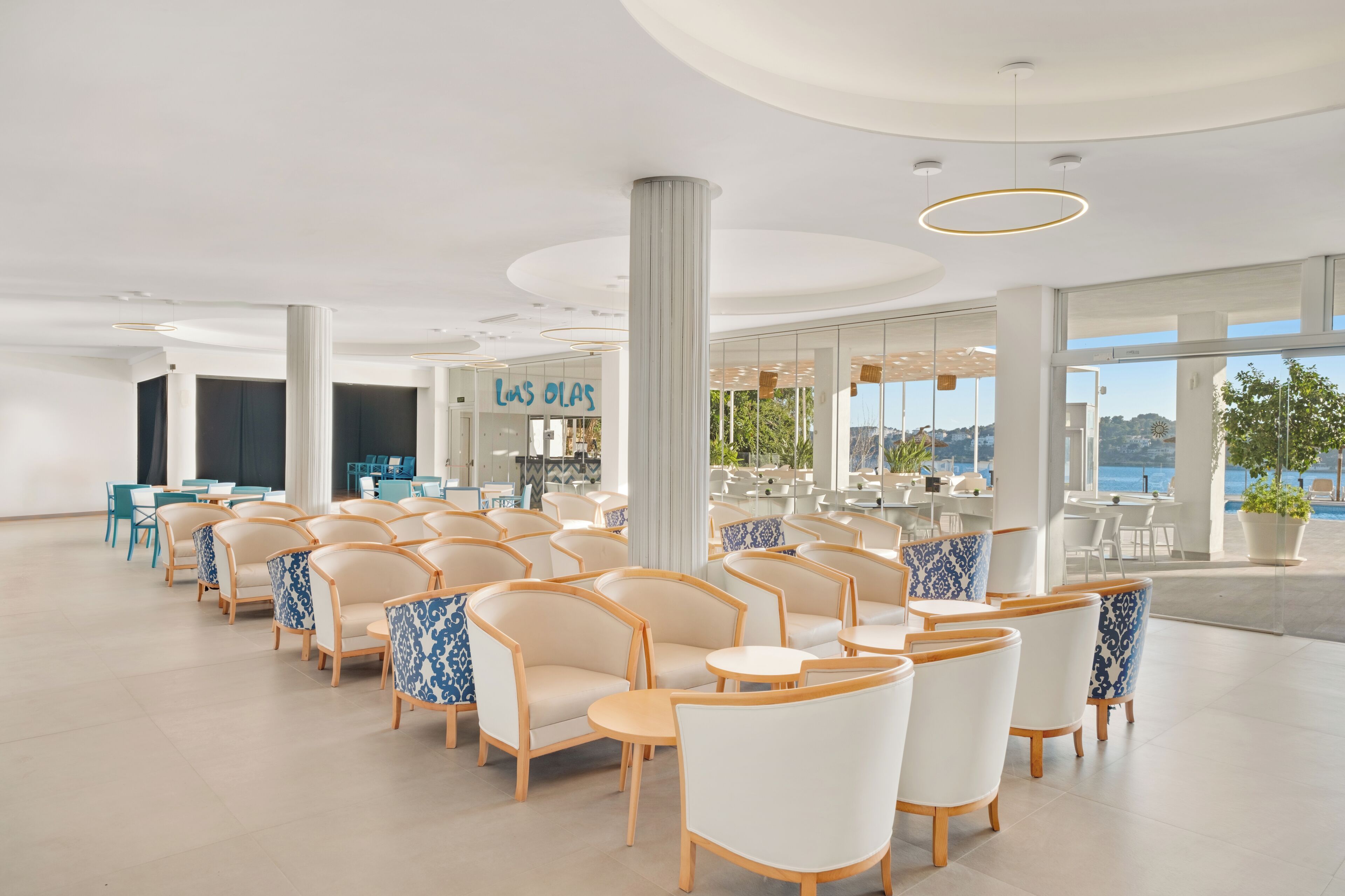 泳池景观，每天营业