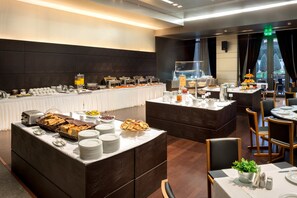 Desayuno buffet incluido