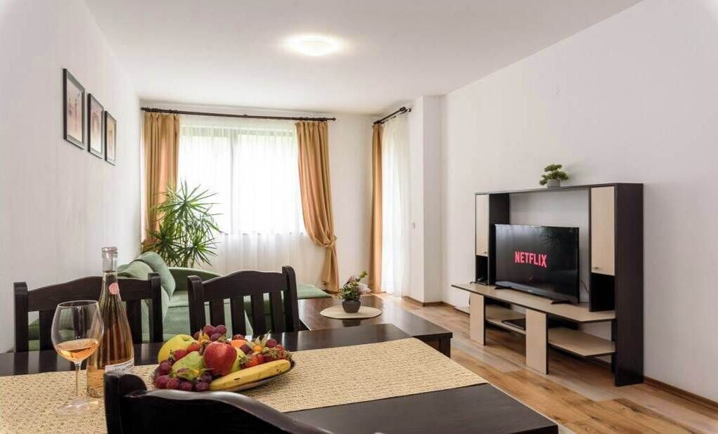 Photo - Grand Royale Apartment Complex & Spa