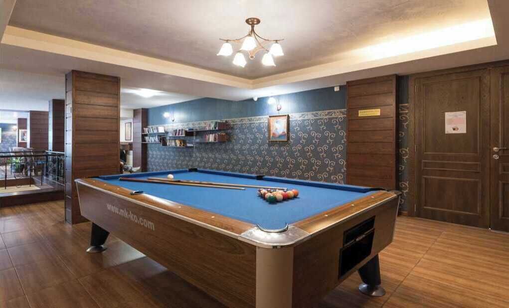 billiards