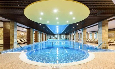 Grand Royale Apartment Complex & Spa