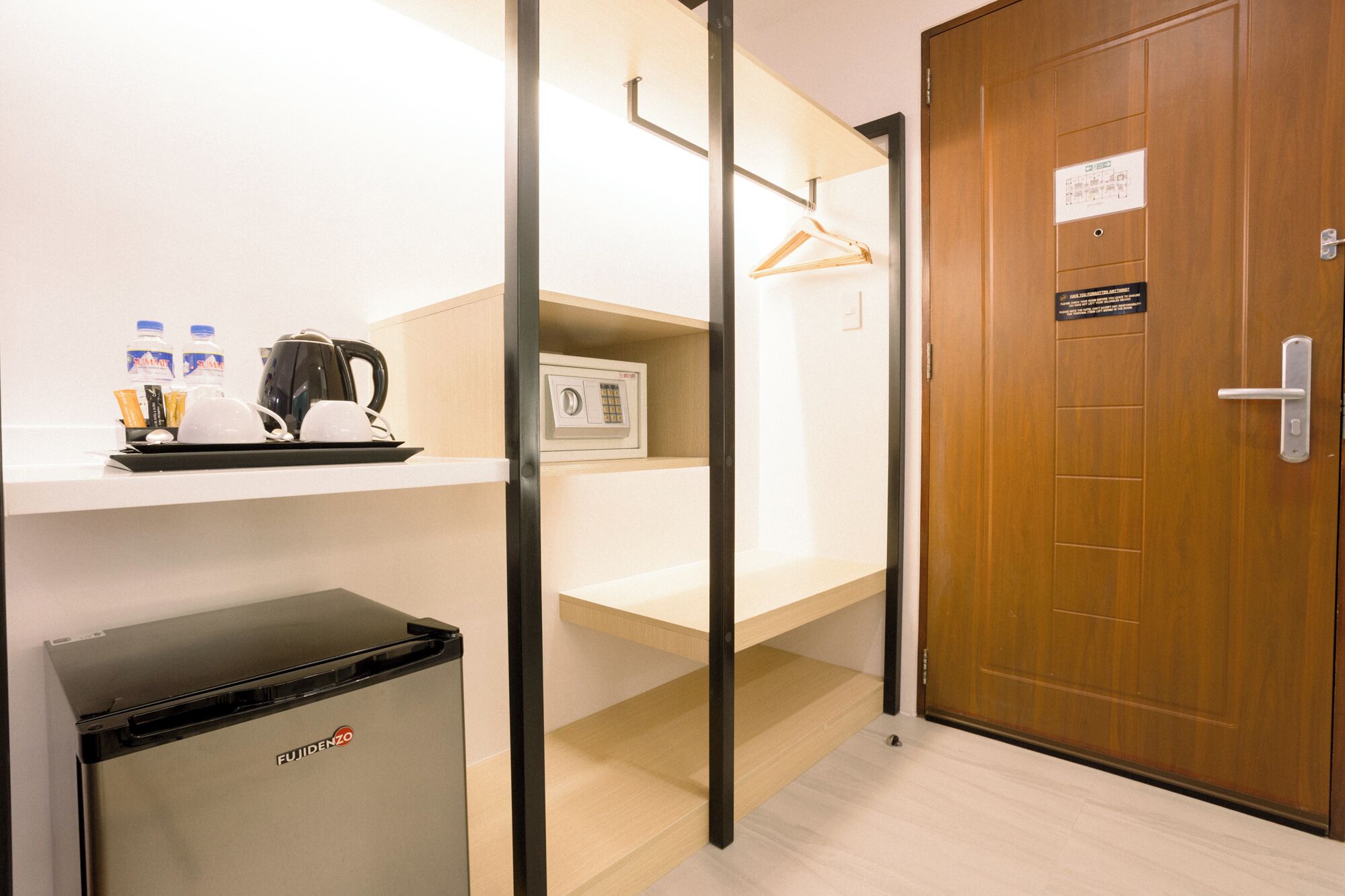 Photo - Allure Hotel & Suites