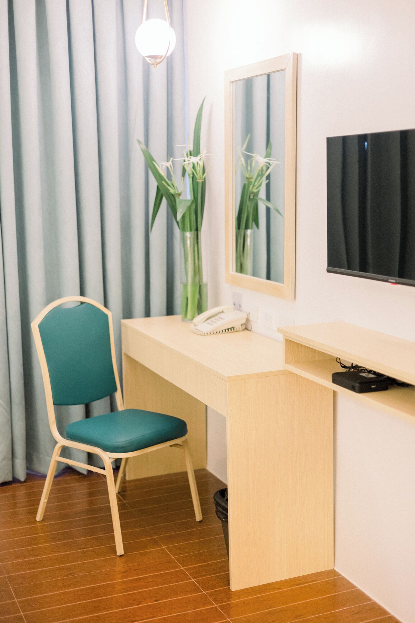 Photo - Allure Hotel & Suites