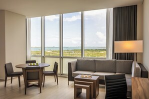 Junior Suite, 1 King Bed - Fiesta Inn Cancun Las Americas (Cancun)