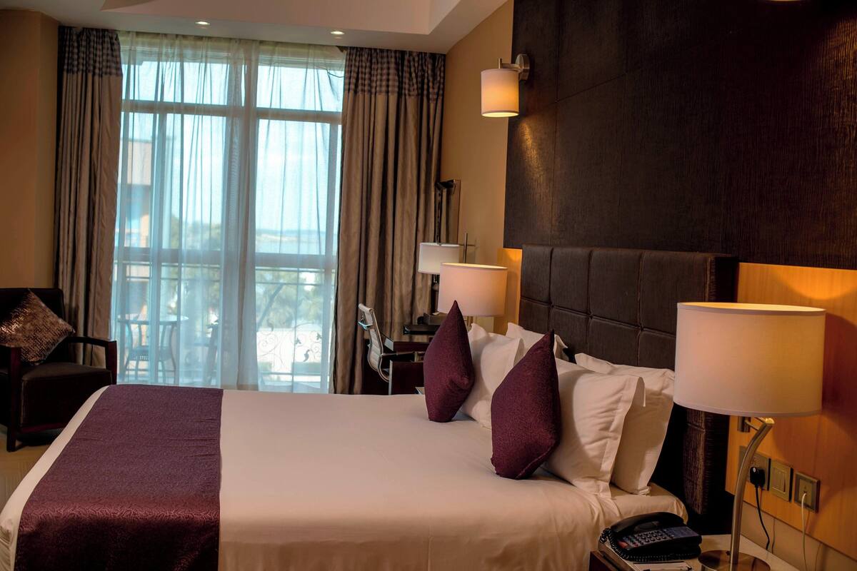 1 bedroom, minibar, in-room safe, desk