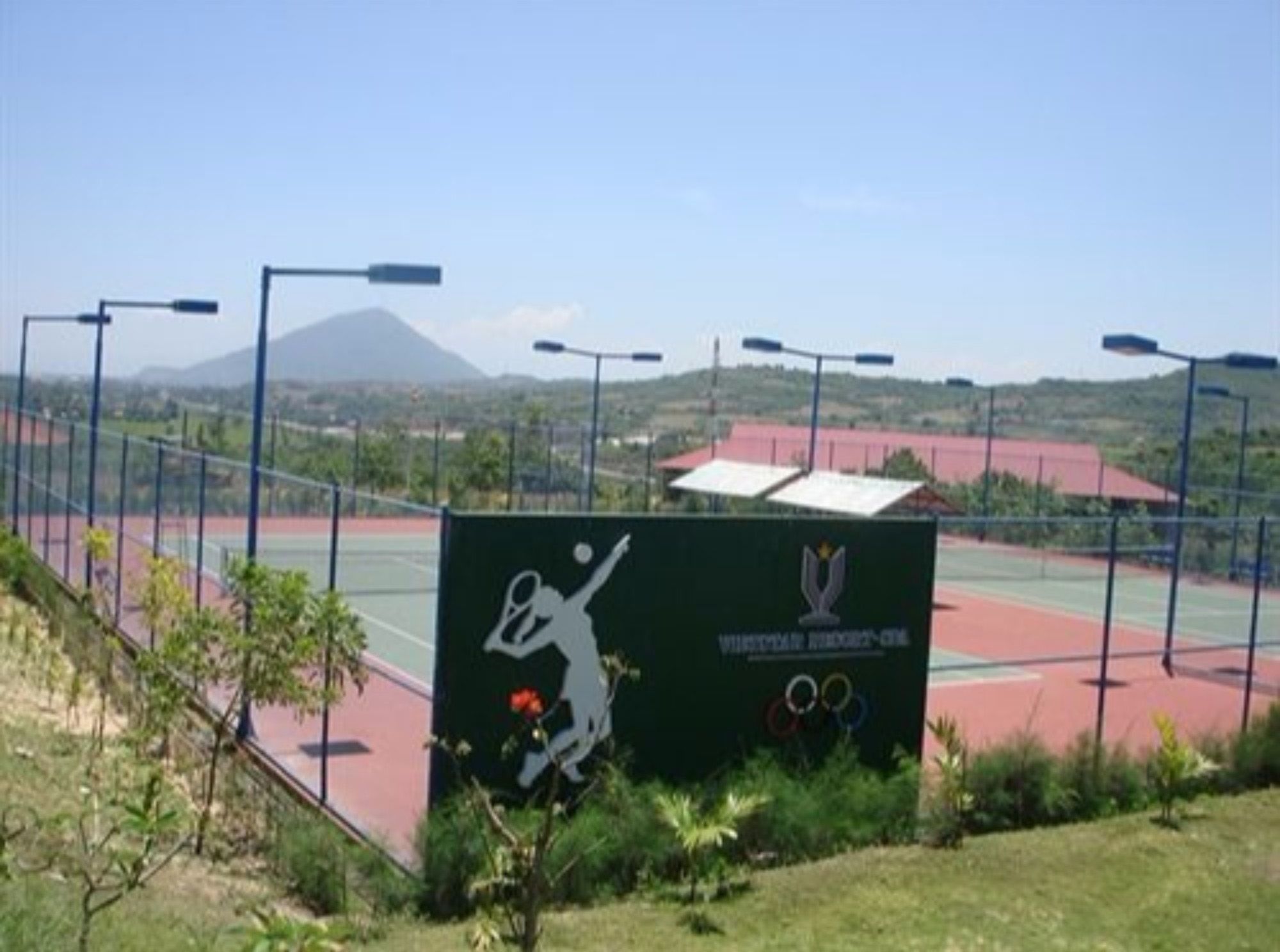 tennis court