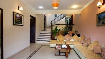 Villa, 6 Bedrooms | Living area | 32-inch flat-screen TV with cable channels, TV