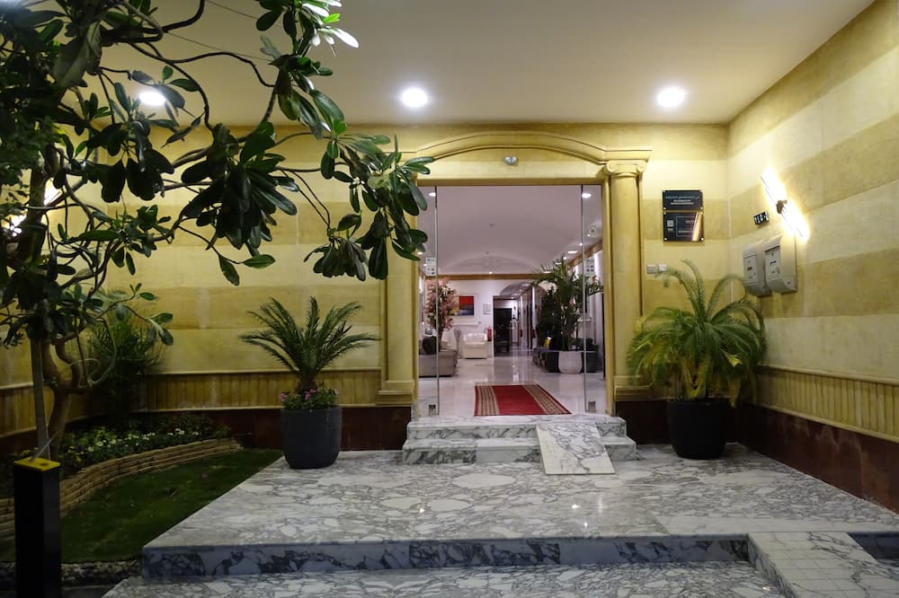 Comfort Inn Taawn