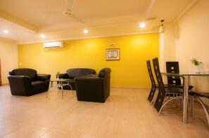 غرفة المعيشة