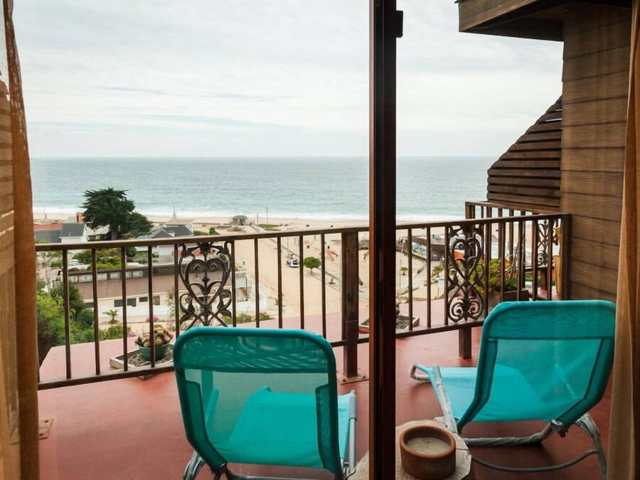 Quarto casal ou duplo conforto, 1 cama King, vista para o mar, de frente para o oceano | Sacada