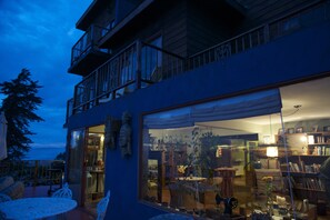 Front of property – evening/night