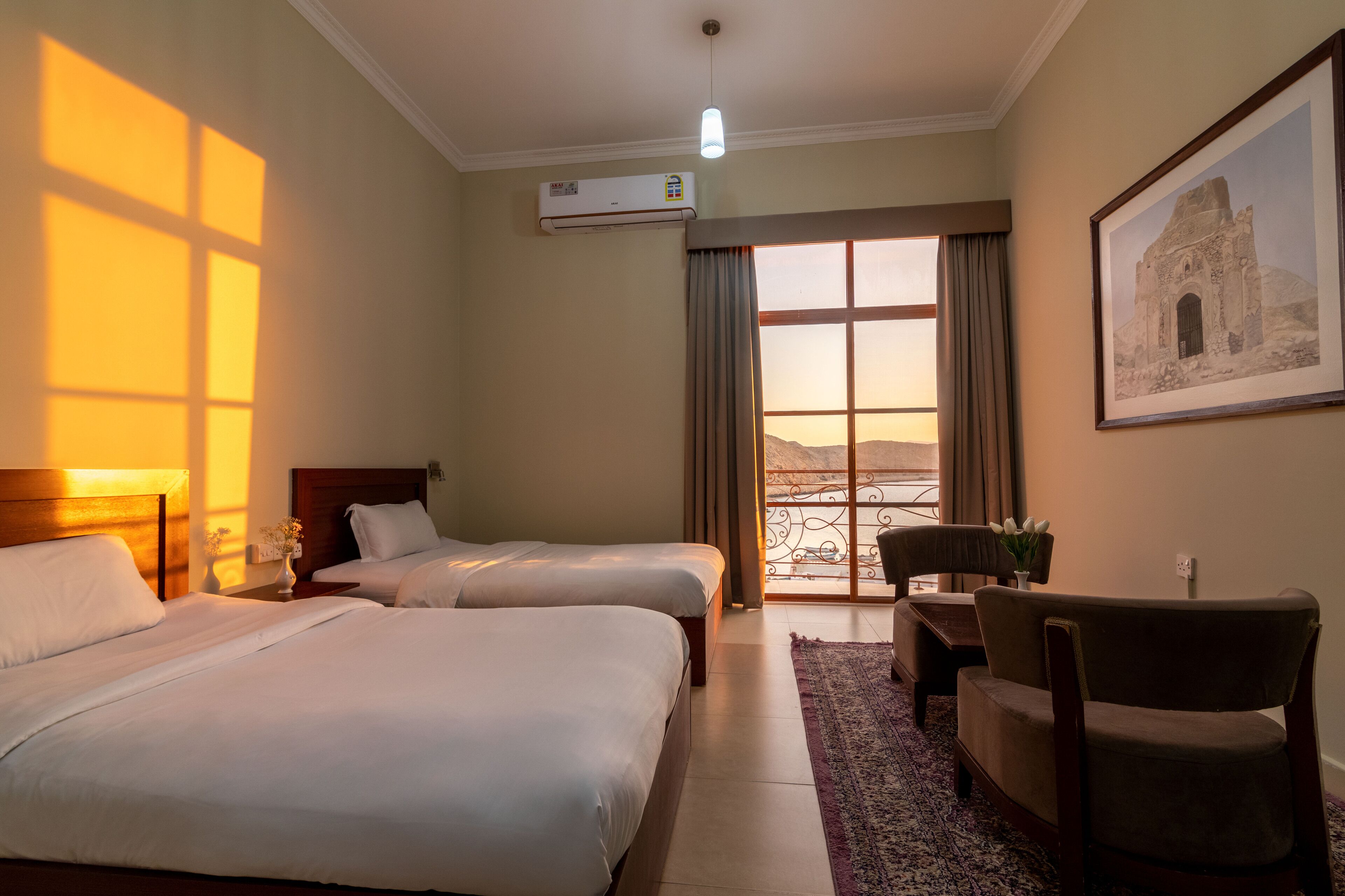 Premium bedding, in-room safe, individually decorated