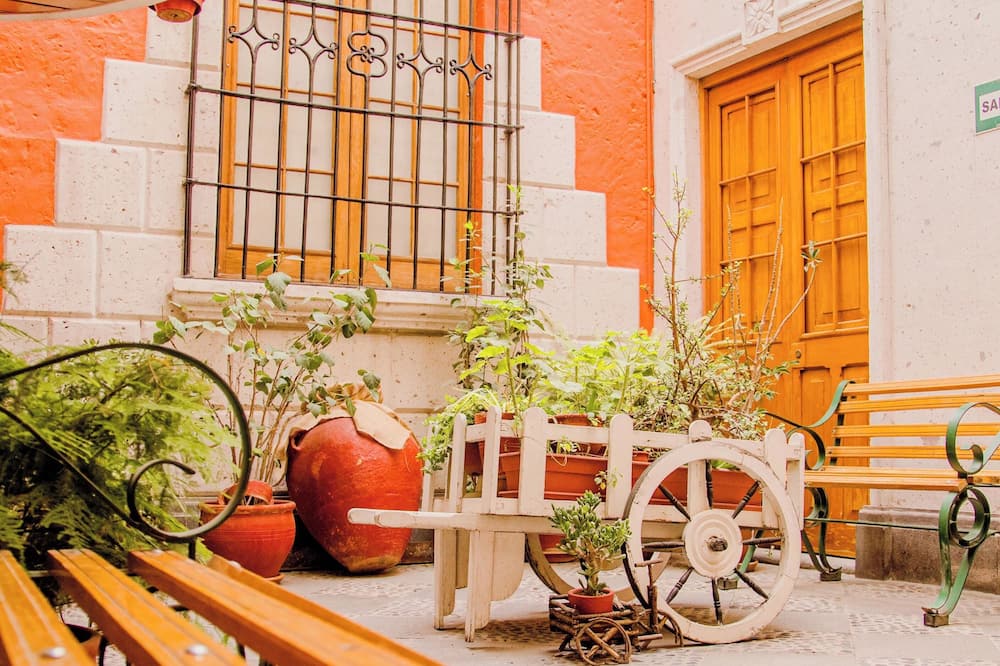 Hostal Villa Sillar