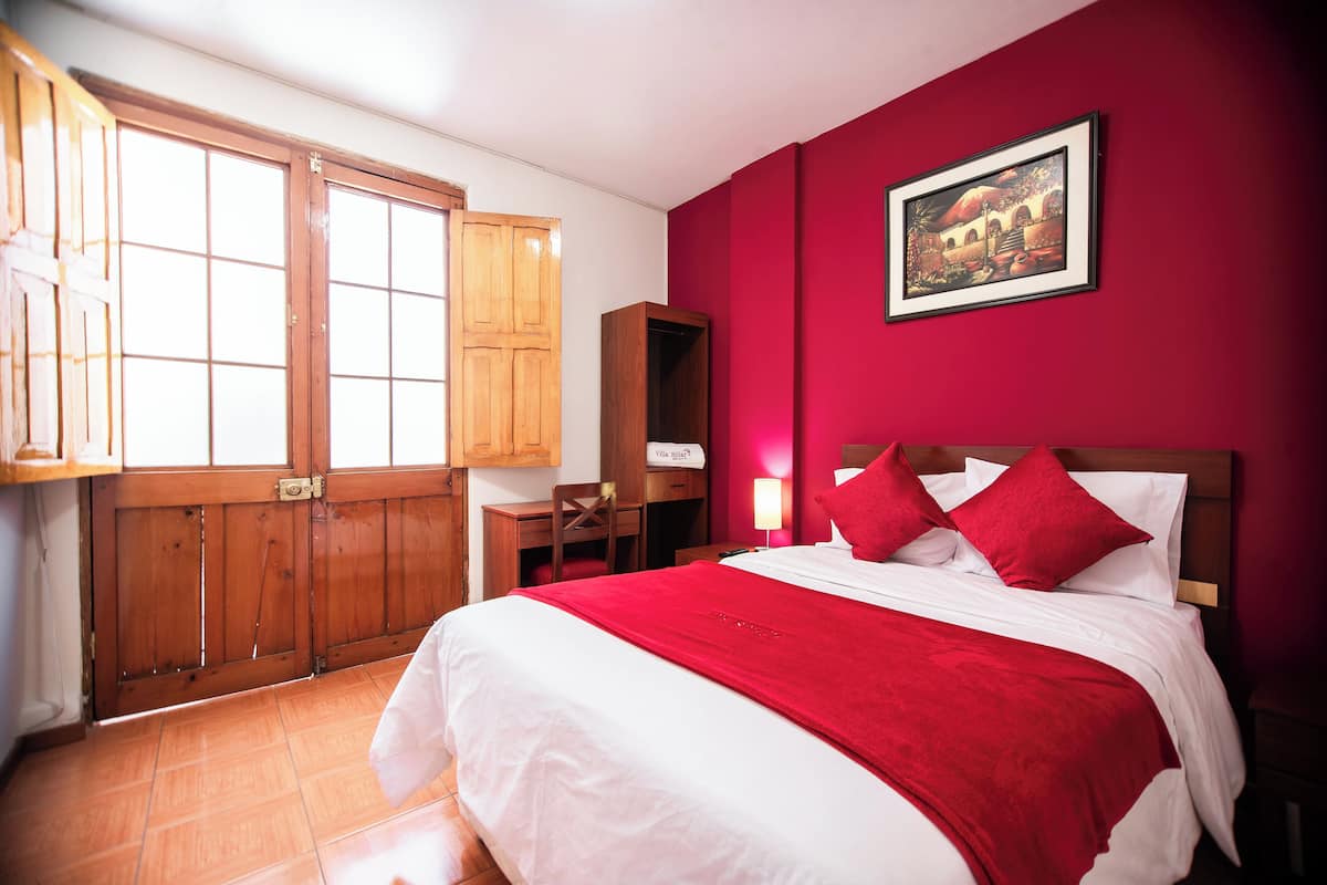 Pillow-top beds, in-room safe, desk, blackout curtains
