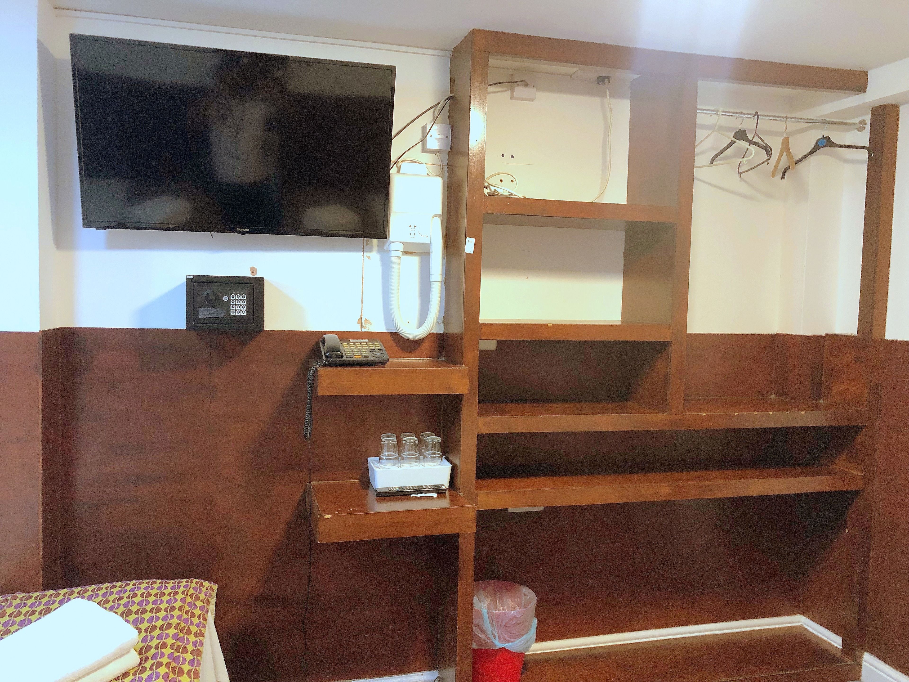 Familienzimmer, eigenes Bad | Hochwertige Bettwaren, Betten mit Memory-Foam-Matratzen, Zimmersafe