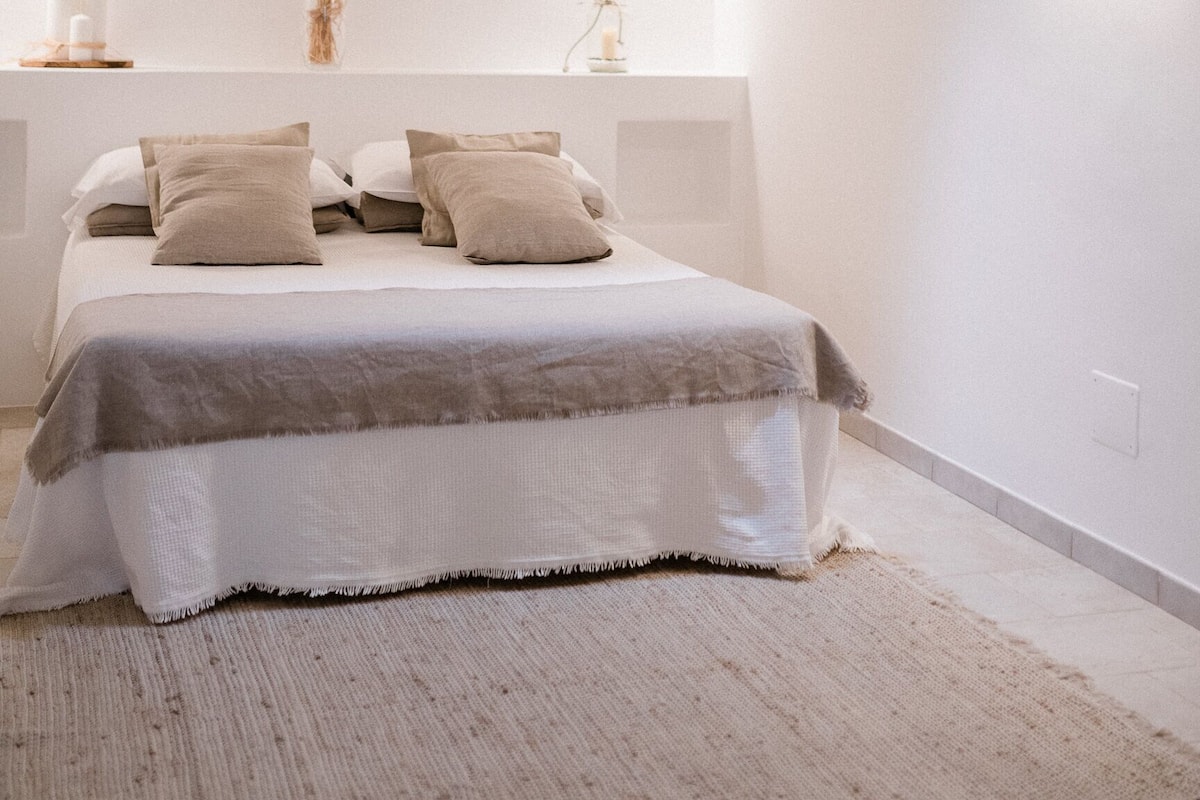 Standard Suite | In-room safe, desk, laptop workspace, iron/ironing board (on request)