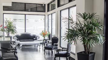 Sala de estar en el lobby