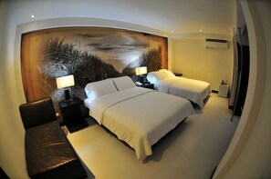 LCD TV - Hotel Puerta de San Antonio (Cali)