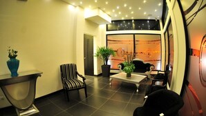 Interior detail - Hotel Puerta de San Antonio (Cali)