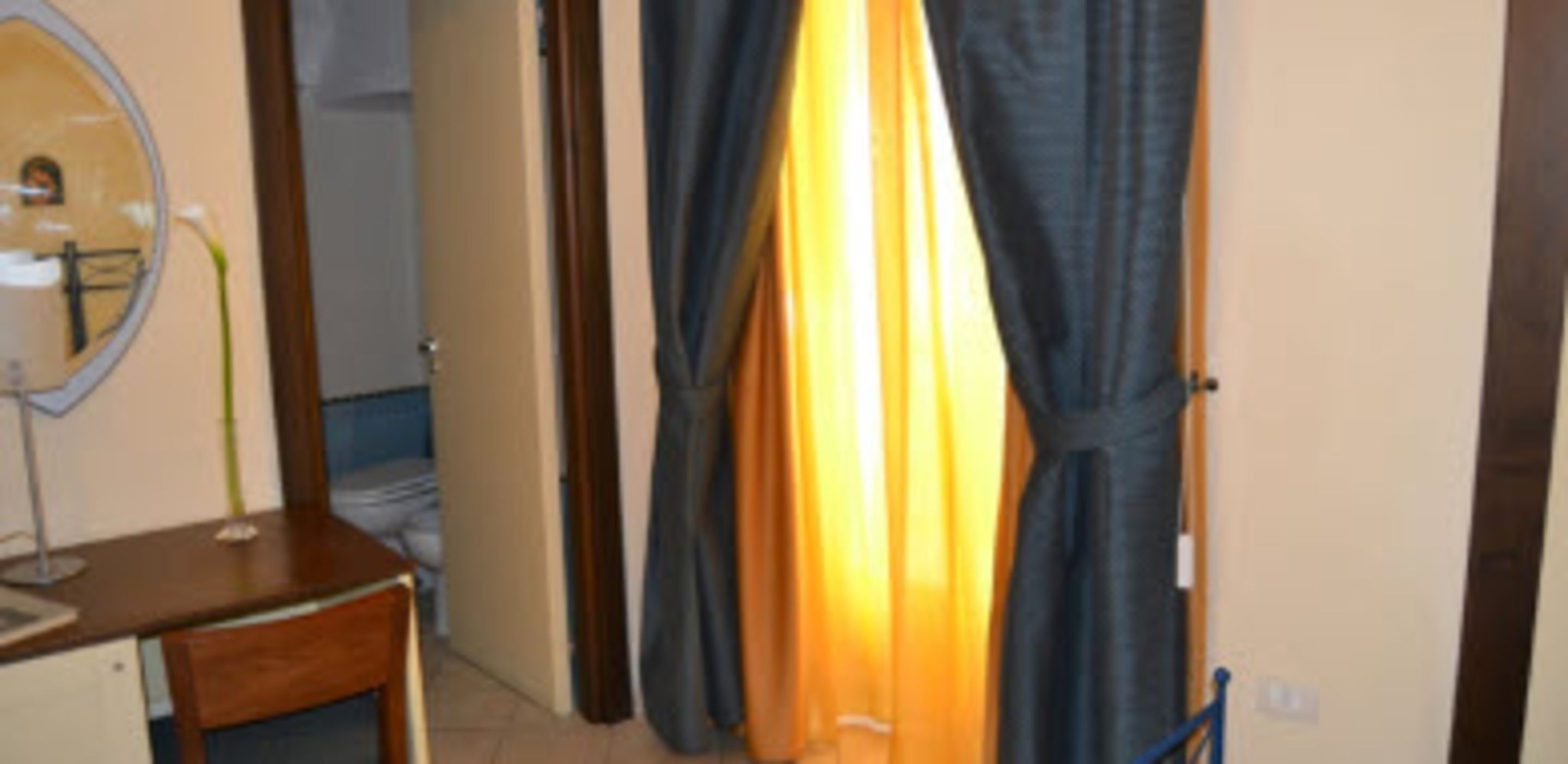 panoramic triple room, sea view | 1 bedroom, minibar, in-room safe, desk