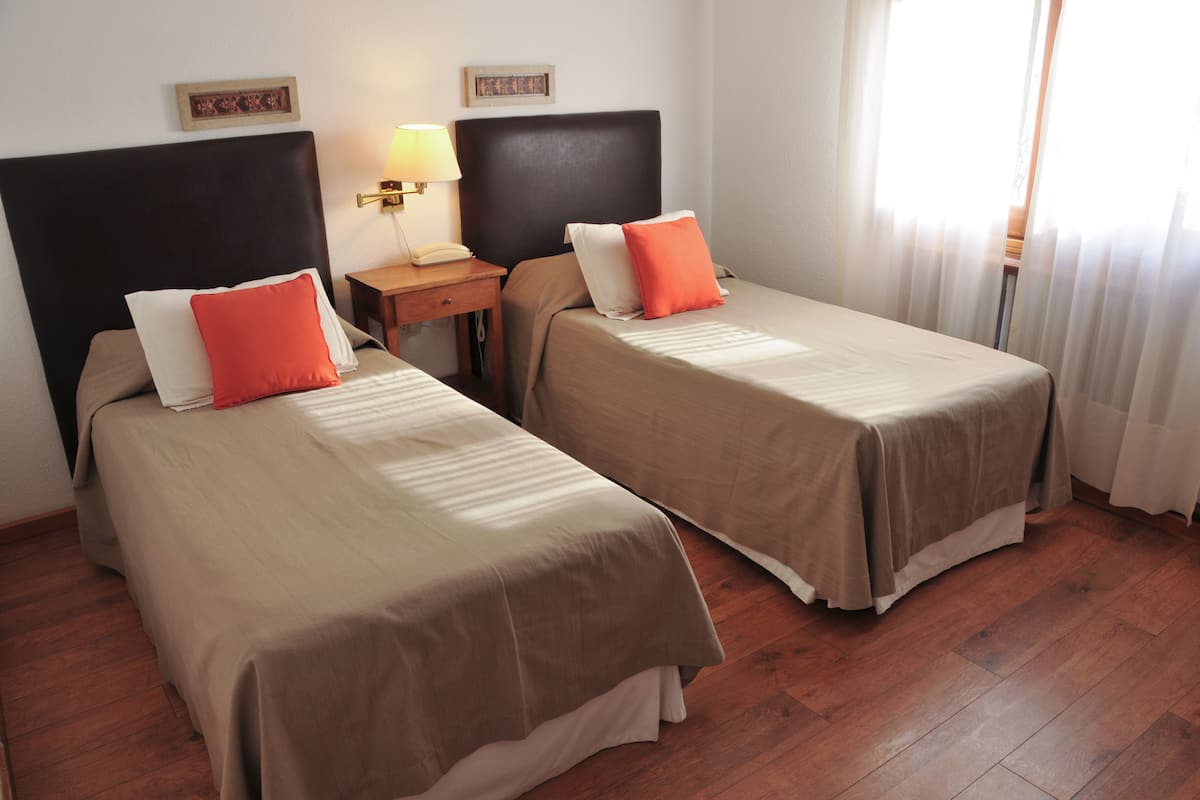 Literie de qualité supérieure, minibar, coffres-forts dans les chambres