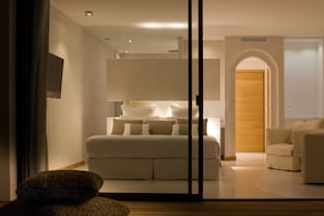 Suite Prestige, piscine privée, Vue Mer | 1 bedroom, premium bedding, minibar, in-room safe