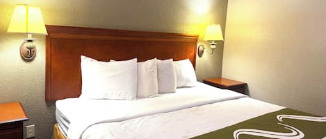 Desk, iron/ironing board, free WiFi, bed sheets