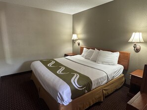 In-room safe, desk, iron/ironing board, free WiFi
