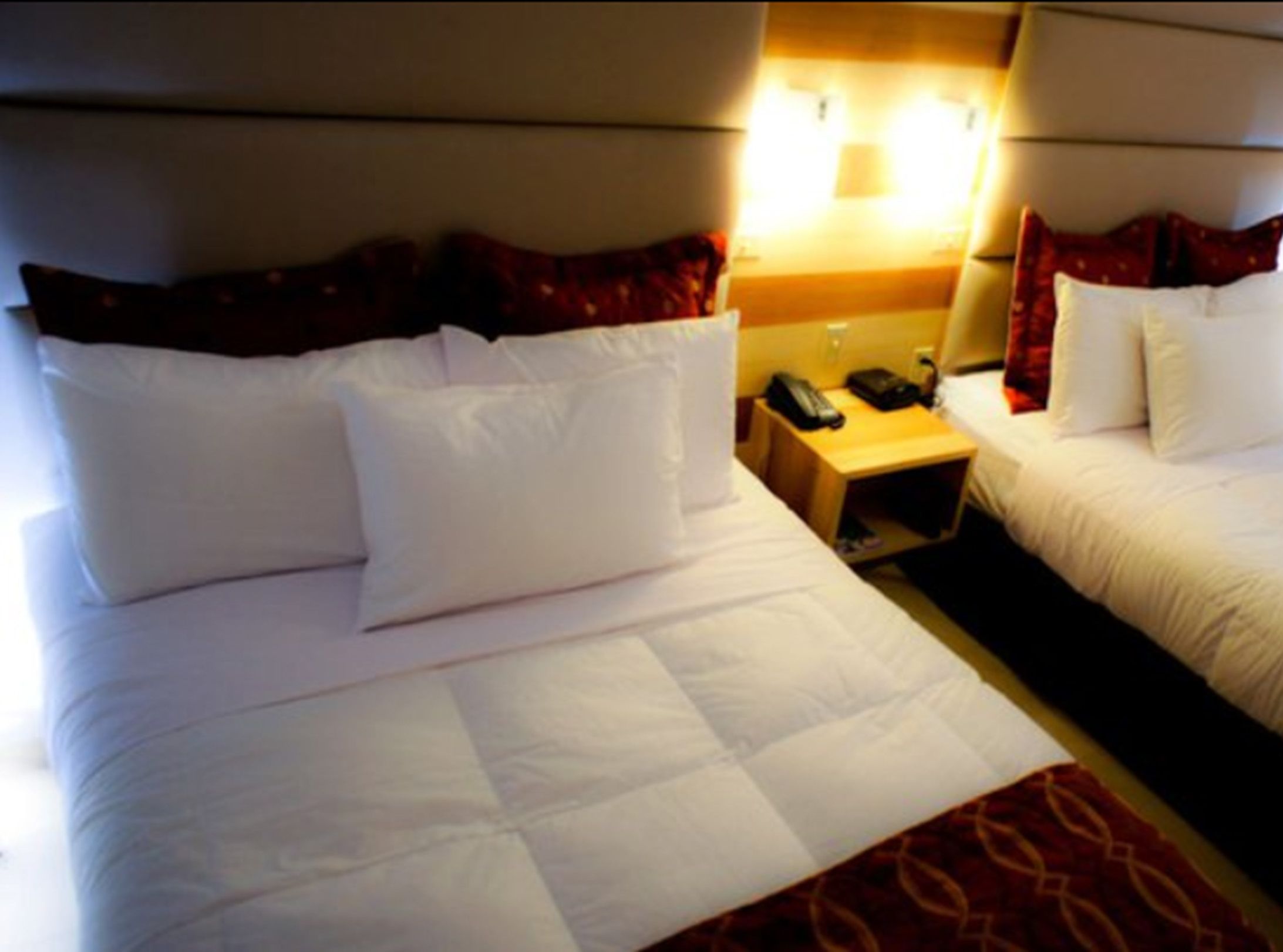premium bedding, minibar, soundproofing, free wifi