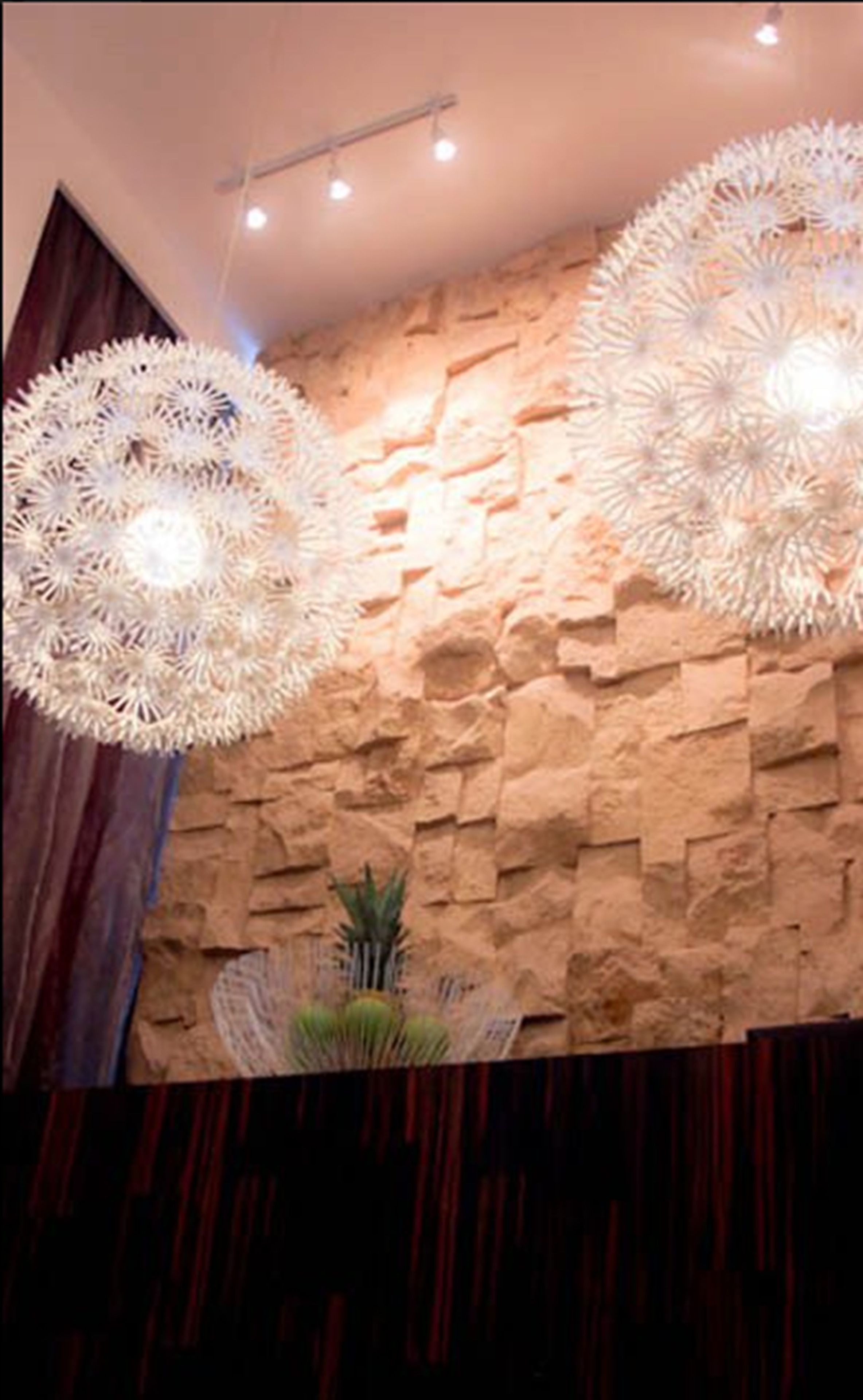 shower, free toiletries, towels